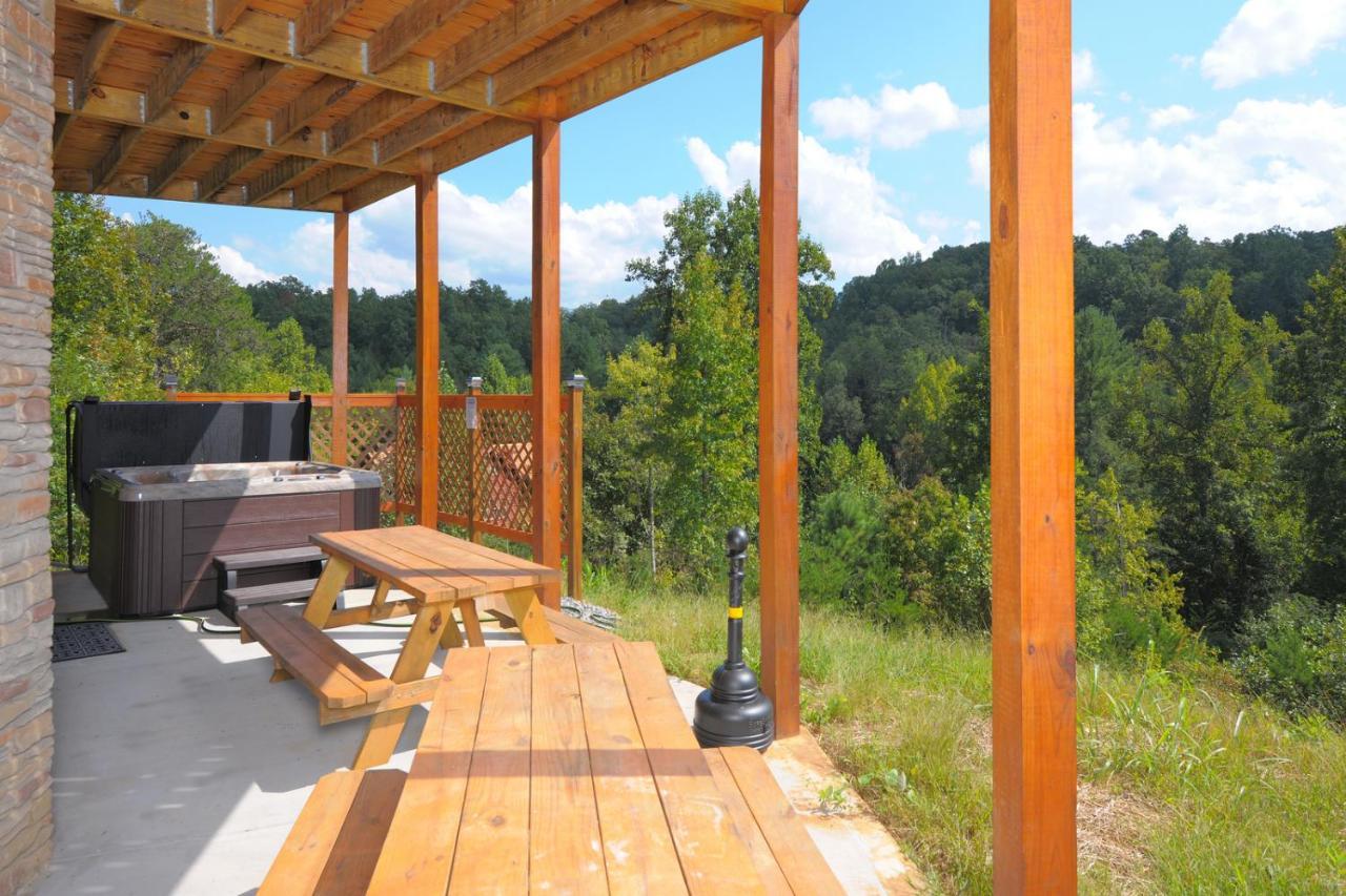 Ridge View Lodge Nature And Mountain View - Hot Tub - Firepit - Yard - Games جاتلينبرج المظهر الخارجي الصورة