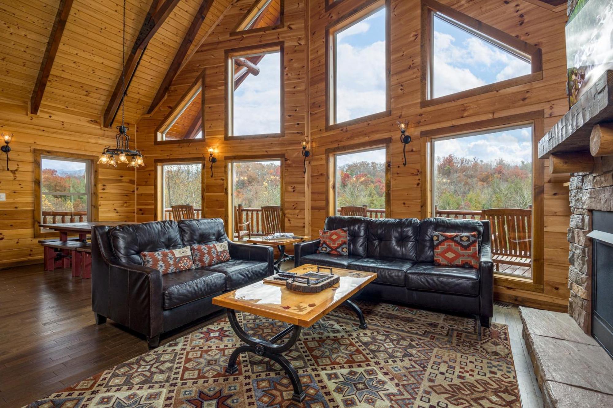 Ridge View Lodge Nature And Mountain View - Hot Tub - Firepit - Yard - Games جاتلينبرج المظهر الخارجي الصورة