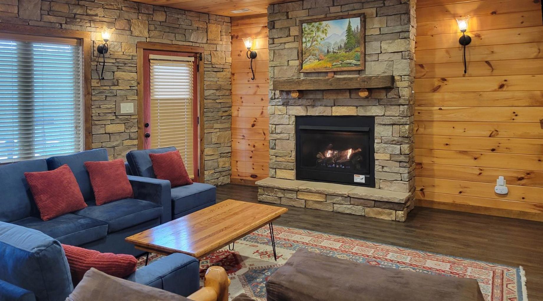 Ridge View Lodge Nature And Mountain View - Hot Tub - Firepit - Yard - Games جاتلينبرج المظهر الخارجي الصورة